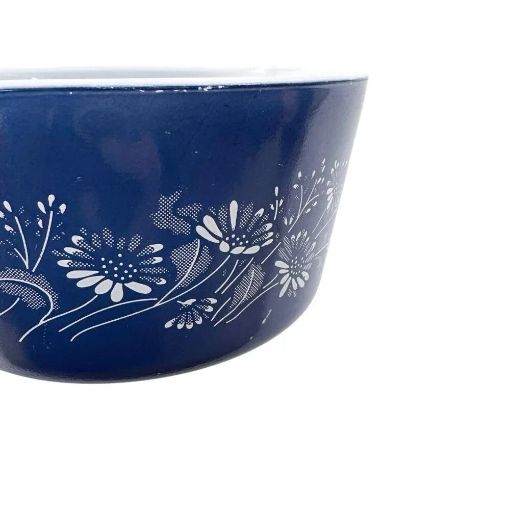 Vintage PYREX COLONIAL MIST Blue White  Casserole With Smokey Lid 473-B 1 Qt.